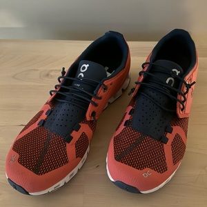 ❌❌SOLD❌❌On Cloud 8.5 Women in Red and Blue BNWOB